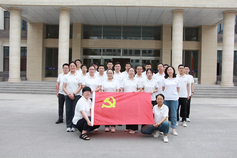 【慶七一·強(qiáng)黨性】中共河北省眾聯(lián)能源環(huán)?？萍加邢薰局Р课瘑T會(huì)“不忘初心、砥礪前行”黨日活動(dòng)圓滿(mǎn)落幕